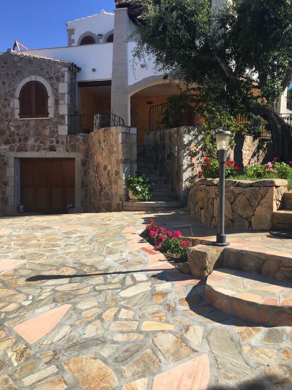 I Mari Di Gallura And Bed & Breakfast